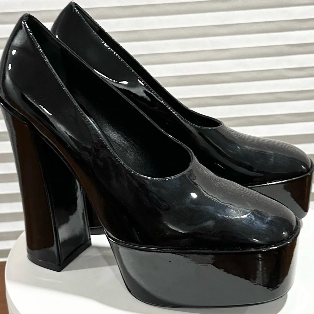 Stuart Weitzman purchased from